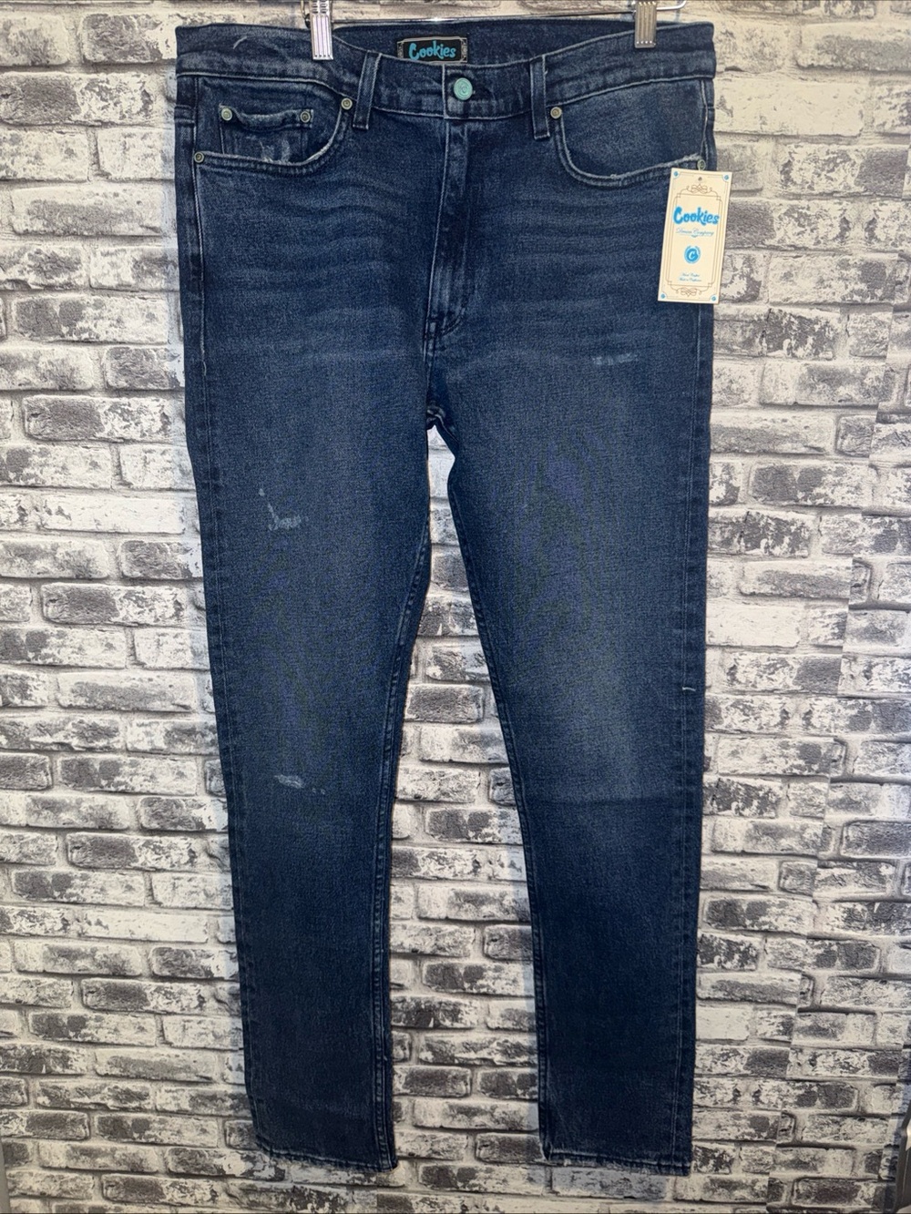 Cookies Denim Company Skinny Fit Jeans Lightly Distressed Size 36 - NWT